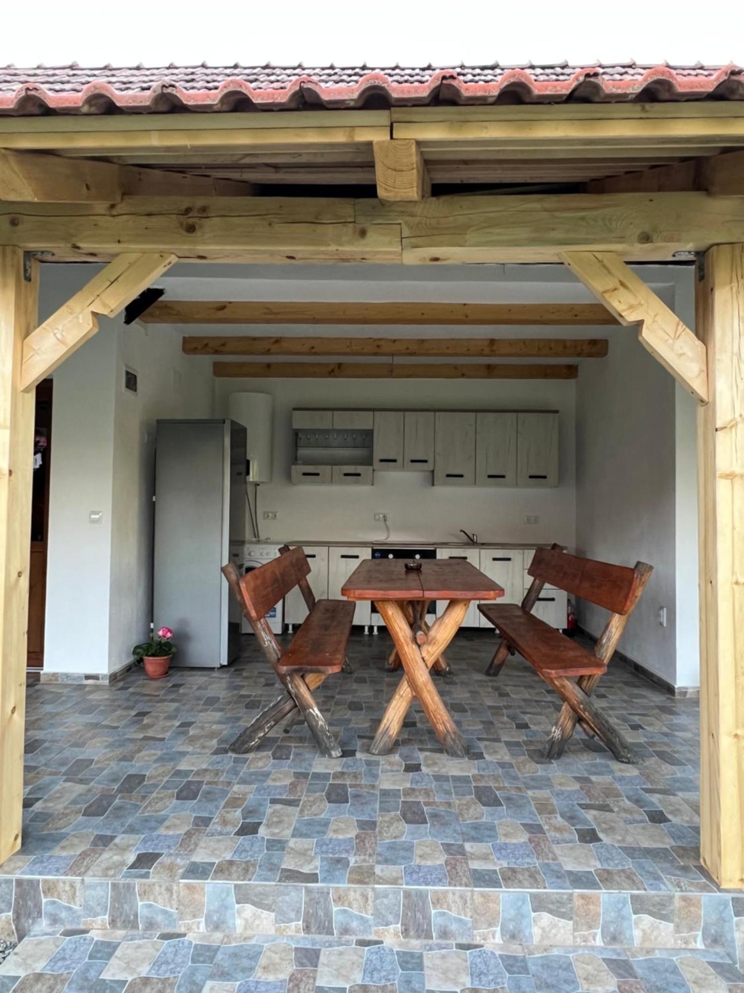 Casa Andrei Villa Cartisoara Luaran gambar
